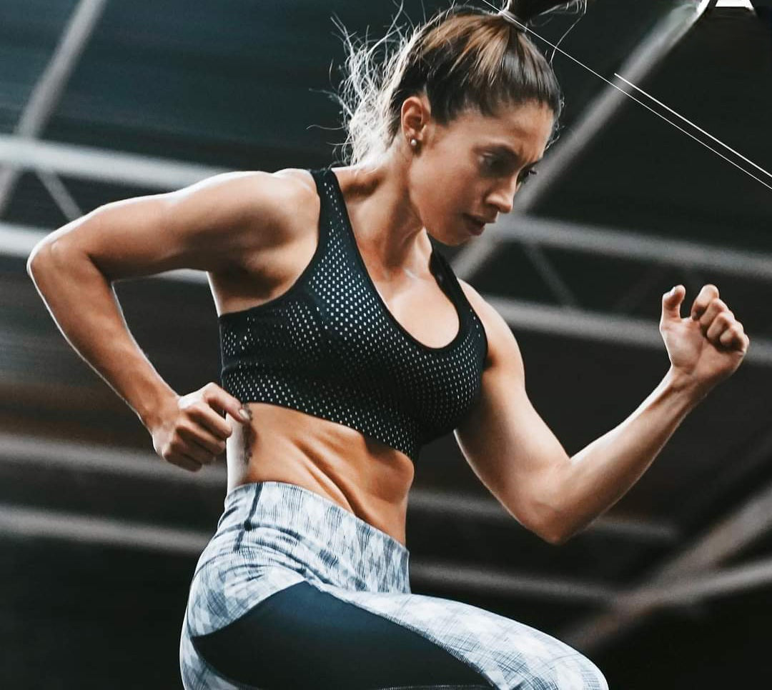 Body sculpting legging with pockets